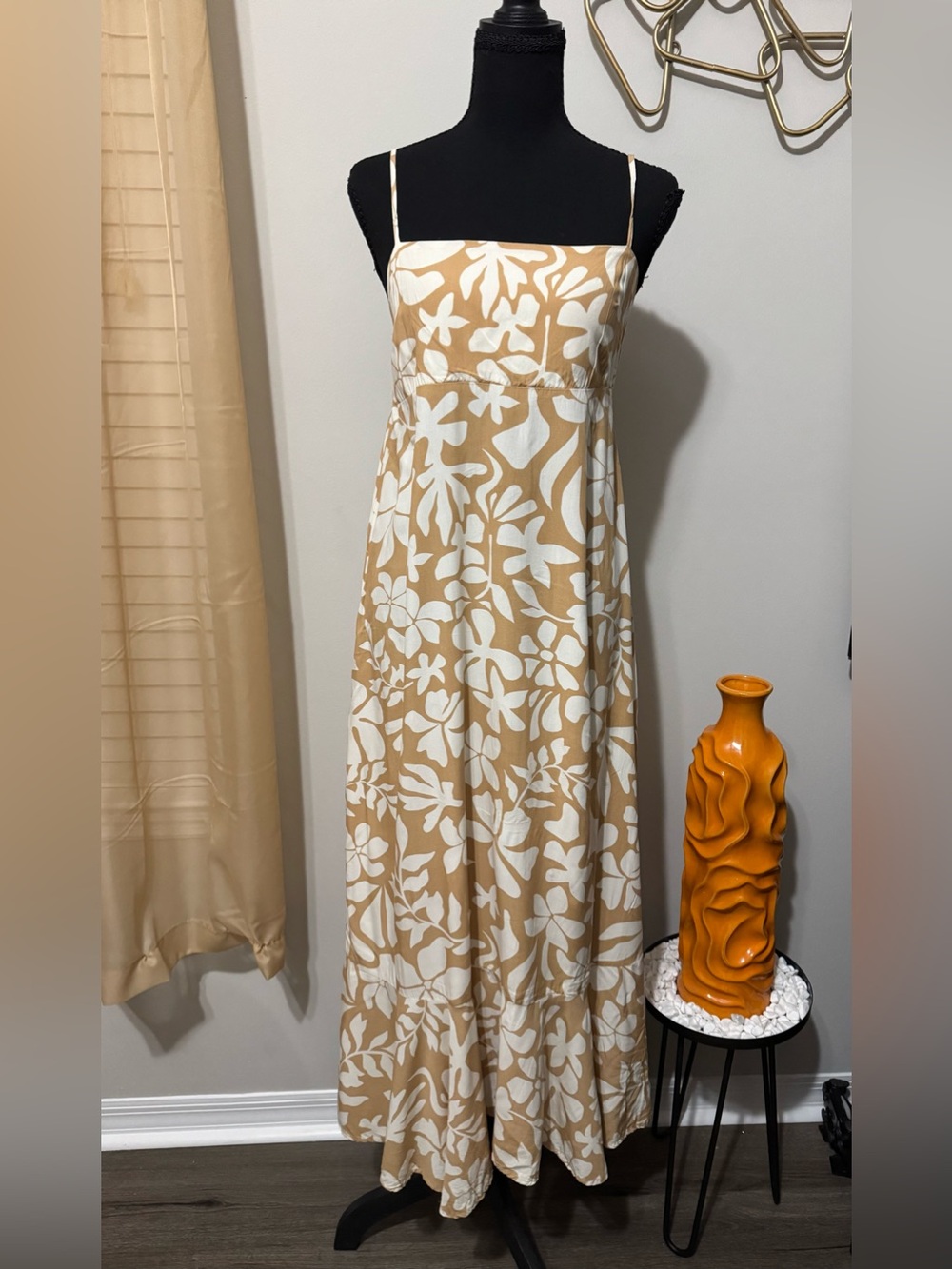 Cream and Tan Floral Spaghetti-Strap Maxi Dress
